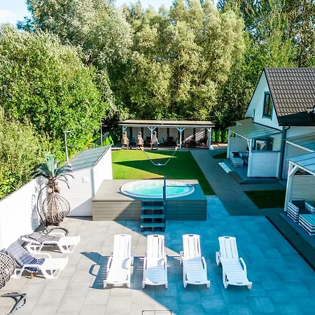 Wakacyjne Wybrzeze Mielno (Koszalin)